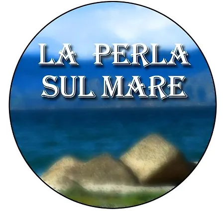 La Perla Sul Mare Apartment *